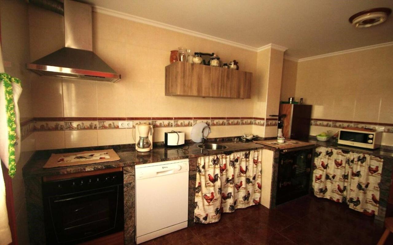 3 Bedrooms House With Furnished Terrace And Wifi At Ovinana Кудильеро Экстерьер фото